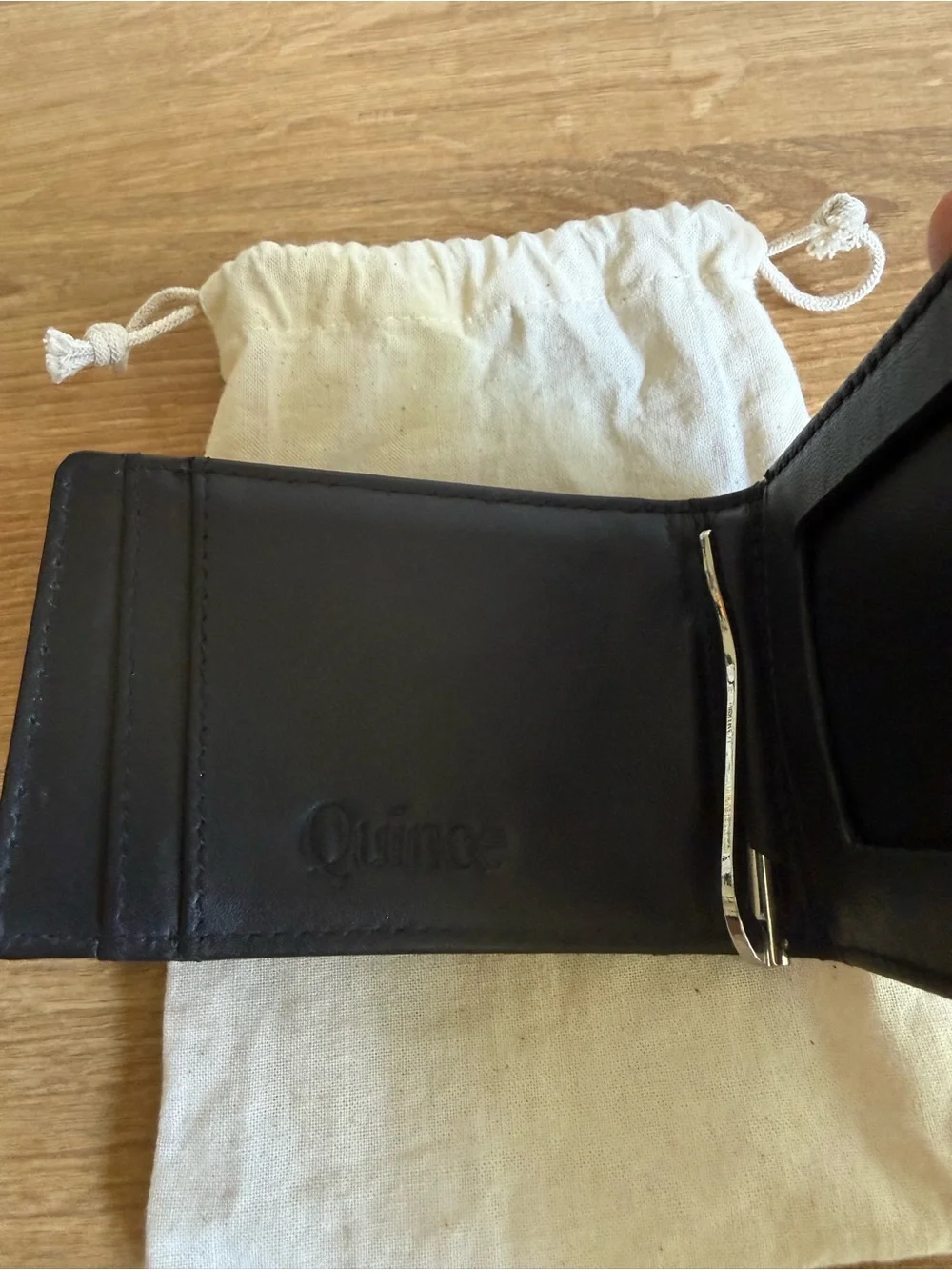 Quince Men’s Italian Leather Money-Clip Wallet in Black New.